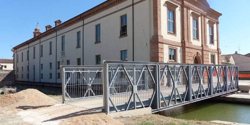 Ponte di cantiere per l'allestimento del nuovo museo archeologico - Comune di Comacchio